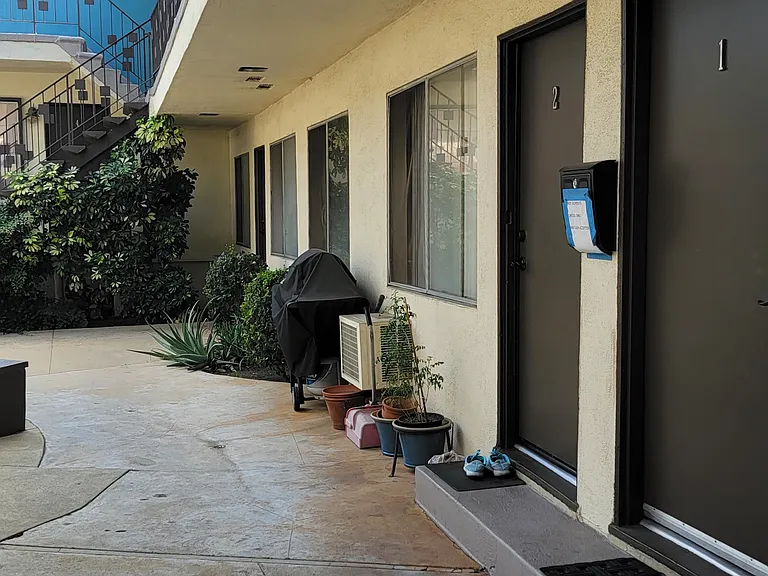 8740 Topanga Canyon Blvd #6 — Photo 8