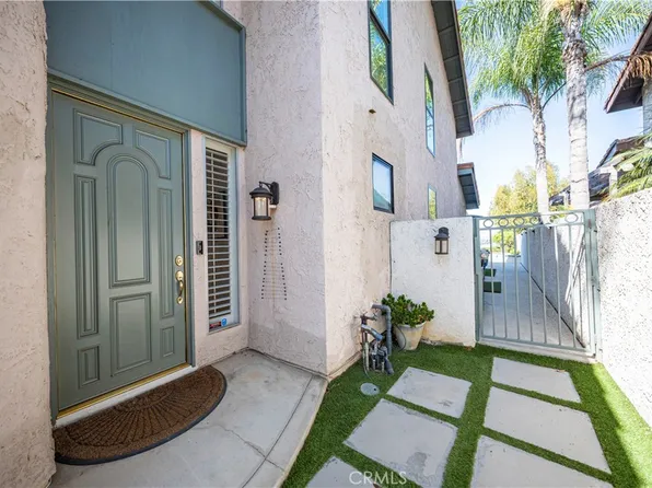 627 Avery Pl, Long Beach, CA 90807