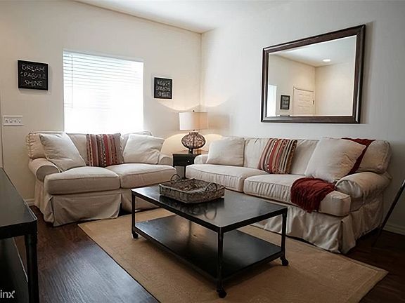 5th image of 2900 Edenshire Way #102
