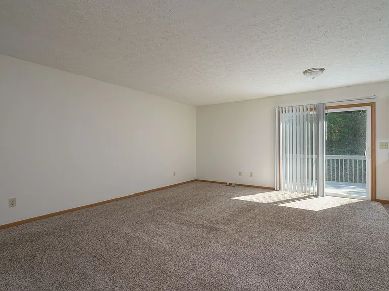 3919-3943 Long Dr — Photo 8