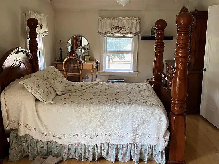 44 Billings Dr — Photo 12