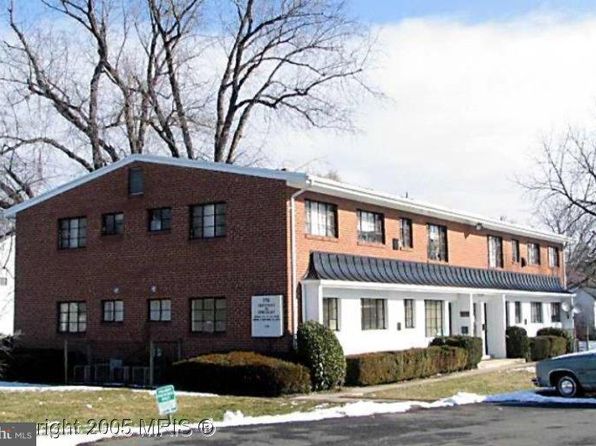 2761 Annandale Rd APT 2