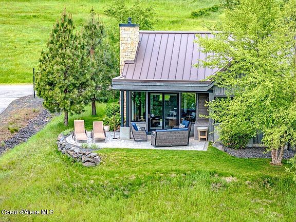 2nd image of 6947 W Chardonnay Ln