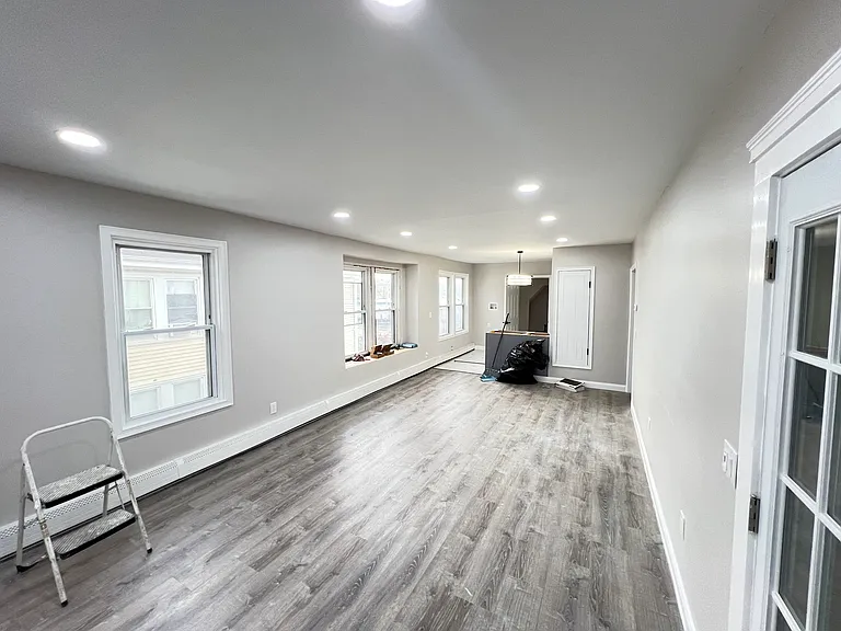 363 New York Ave — Photo 15