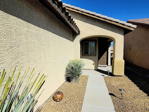 4th image of 6102 Falconer Ave