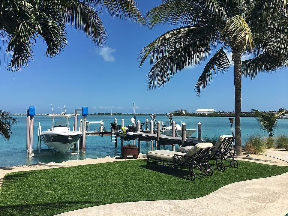 2nd image of 116 Bimini Dr