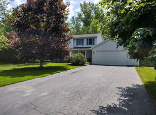 28 Traciann Dr, Hamlin, NY 14464