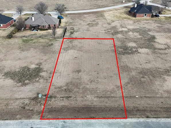 7025 Turnberry Dr, Cleburne, TX 76033