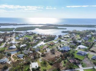 170 Spyglass Aly #4, Placida, FL 33946