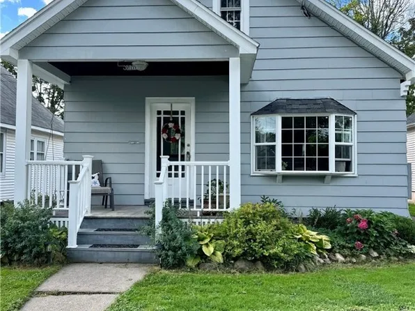 1505 Fox Pl, Utica, NY 13502