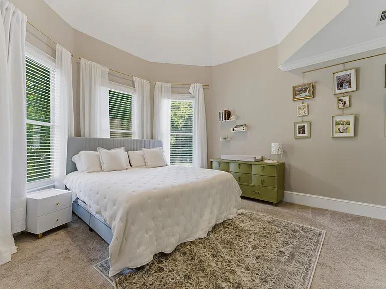 3052 Trafalgar Way — Photo 25