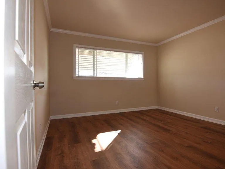 2960 Huff Avenue — Photo 14