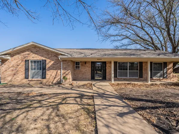4300 Barcelona Dr, Fort Worth, TX 76133