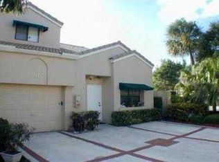 1660 Cypress Pointe Dr, Coral Springs, FL 33071