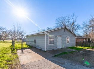 5385 Mallard Dr, Bryan, TX 77807