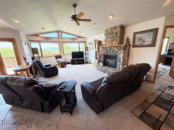 4th image of 3360 Moulton Reservoir Rd