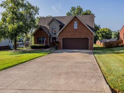 1033 Indian Trl, Lawrenceburg, KY, 40342