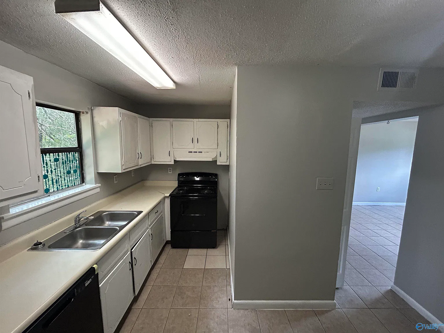 2 bed, 1.0 bath, 840 sqft, $850 — Photo 4