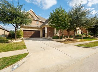 112 Spear Ct, Irving, TX 75063