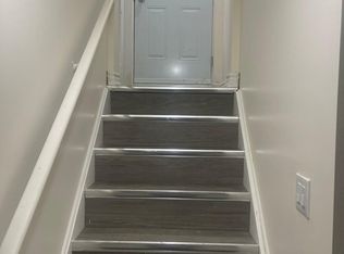 25 Aird Ct #BASEMENT, Milton, ON L9T 3Y1