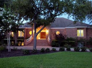 6 Hedge Ln, Austin, TX 78746