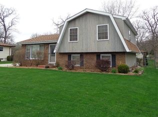2600 Walnut Ln, Hobart, IN 46342