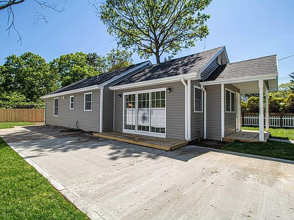 5th image of 134 Parkwood Dr