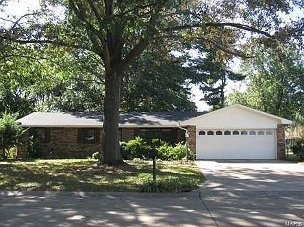 1st image of 607 Woodbine Pl