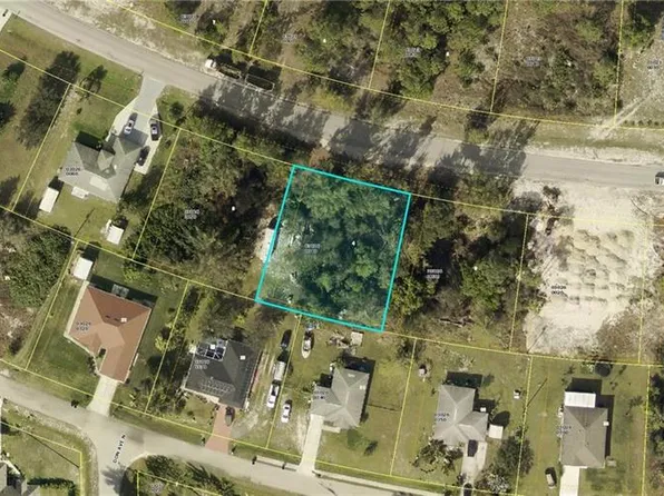 3909 Sunset RD, LEHIGH ACRES, FL 33971