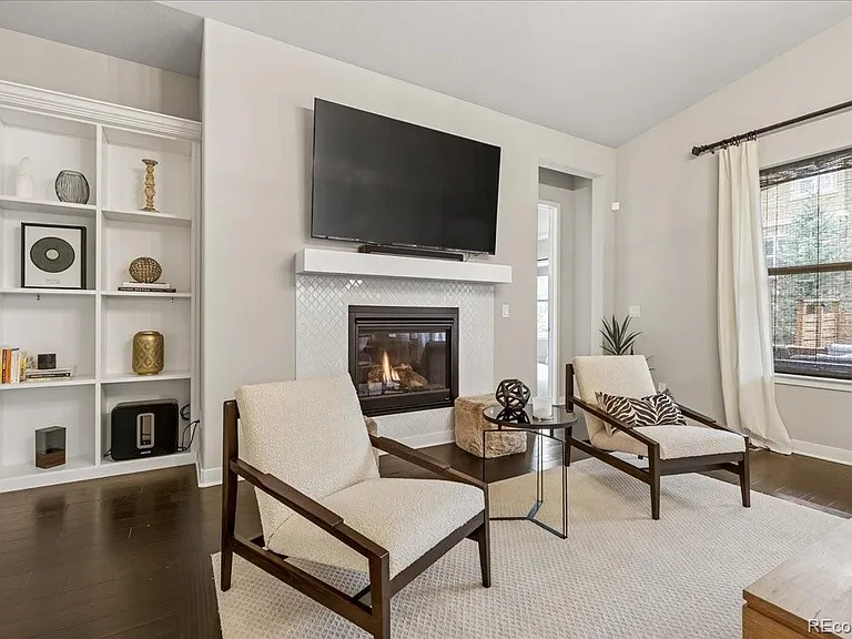 22280 Boundstone Dr — Photo 4