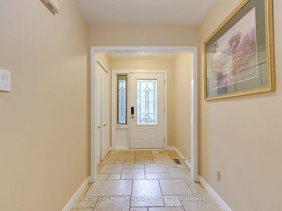 4th image of 1273 Old Colony Rd
