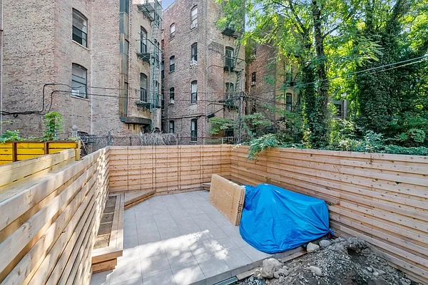 Rented by Compass | media 38