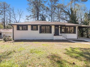 2303 Hunting Valley Dr, Decatur, GA 30033