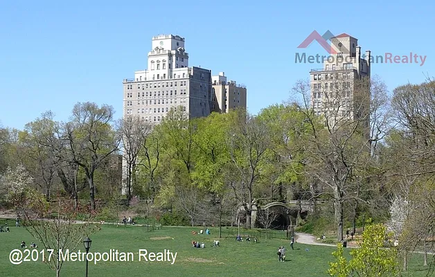 Rented by Metropolitan Realty | media 8