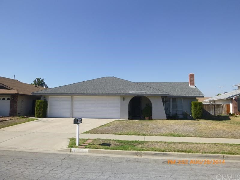 1st image of 24202 Horton Ct
