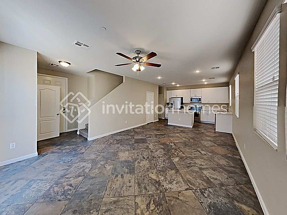 5th image of 9048 Pinion Juniper Ct