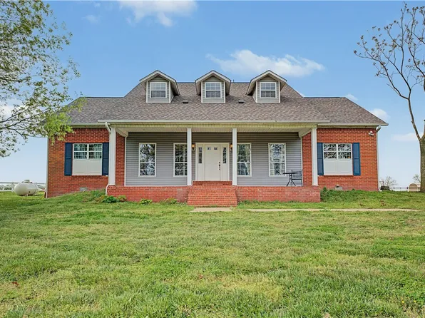 20703 Safari Rd, Gentry, AR 72734