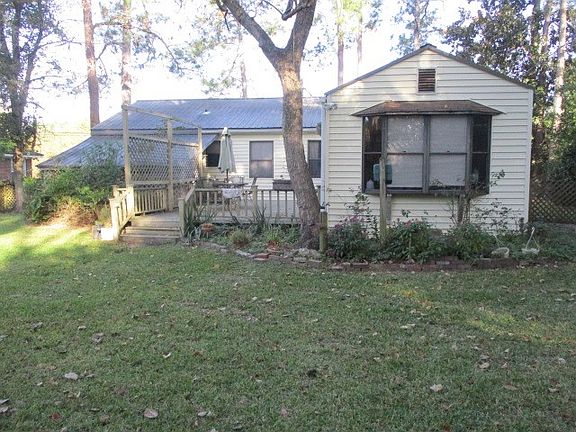 3rd image of 1416 4th Ave NE