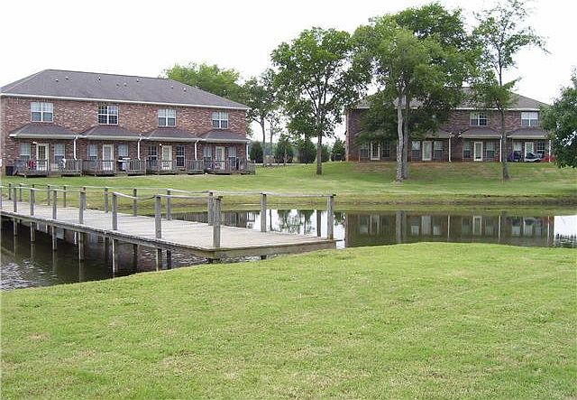 2nd image of 78 Waterview Dr