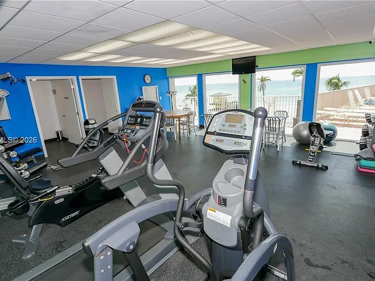 3111 N Ocean Dr #1110 — Photo 31
