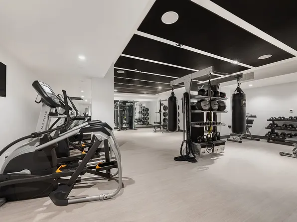 575 4th Avenue image 17 of 20