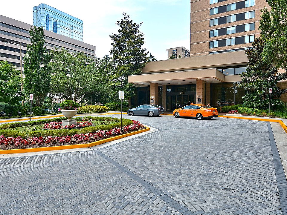 Exterior Front Elevation