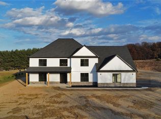 4109 New Smithsville Rd, Weisenberg Twp, PA 19529