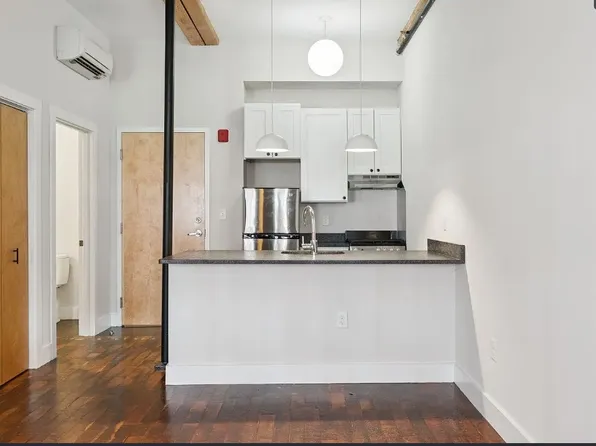 2 Main St #15-314, Biddeford, ME 04005