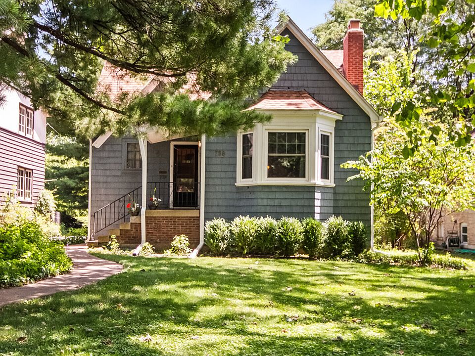 1st image of 739 Park Ave