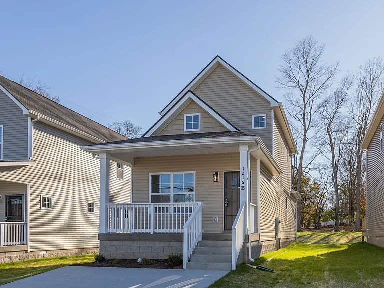 1216 Paradise Hill Rd #B — Photo 2