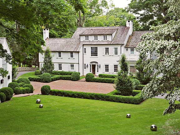 2nd image of 269 Stone Hill Road