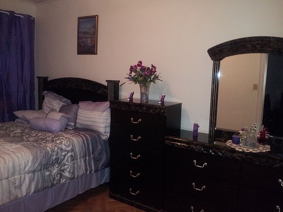 Spacious Bed Room