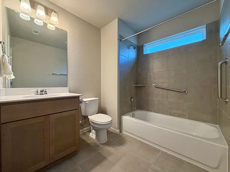 207 Cherry Blossom Ln — Photo 25