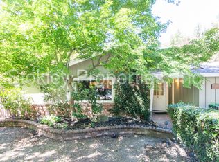20 Wanda Way, Martinez, CA